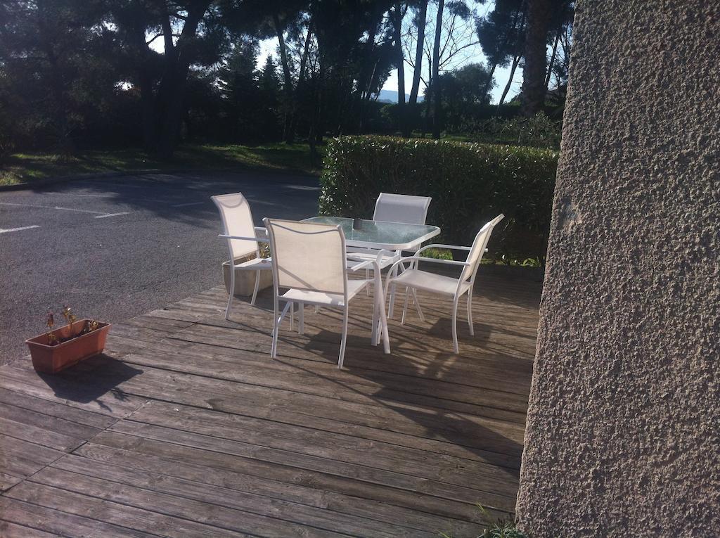 Stars Antibes Hotel Biot Luaran gambar